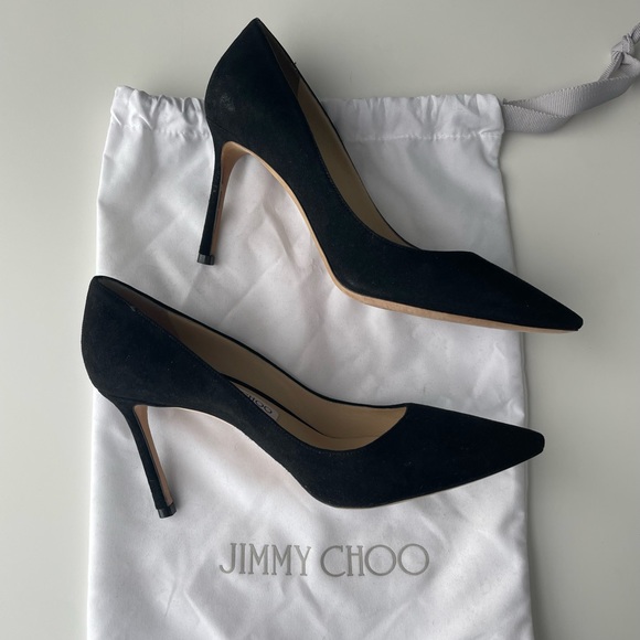 Jimmy Choo Black Suede Pointed Pumps LIKE NEW - Picture 4 of 8